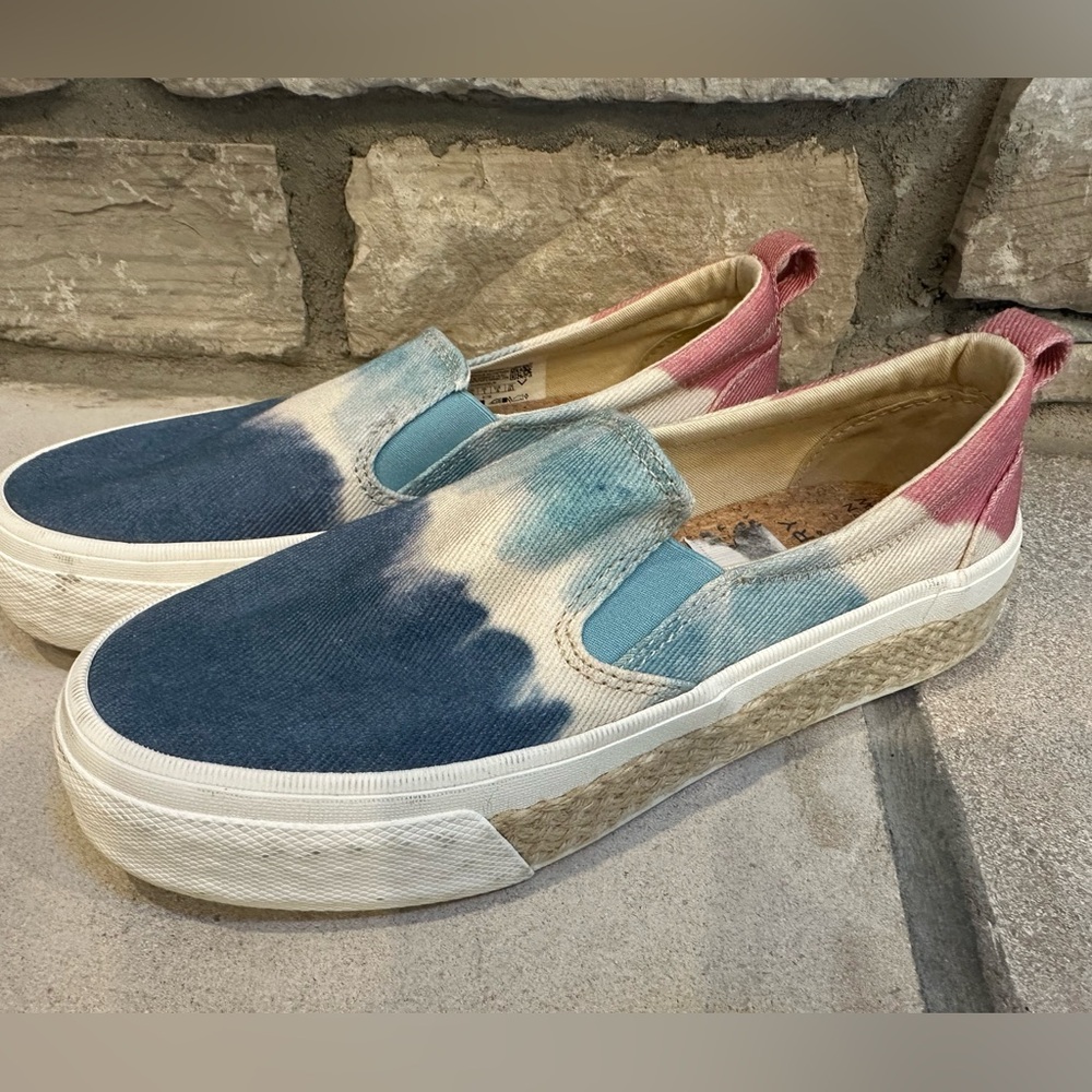 SPERRY Tie Dye Slip-On Canvas Sneakers
